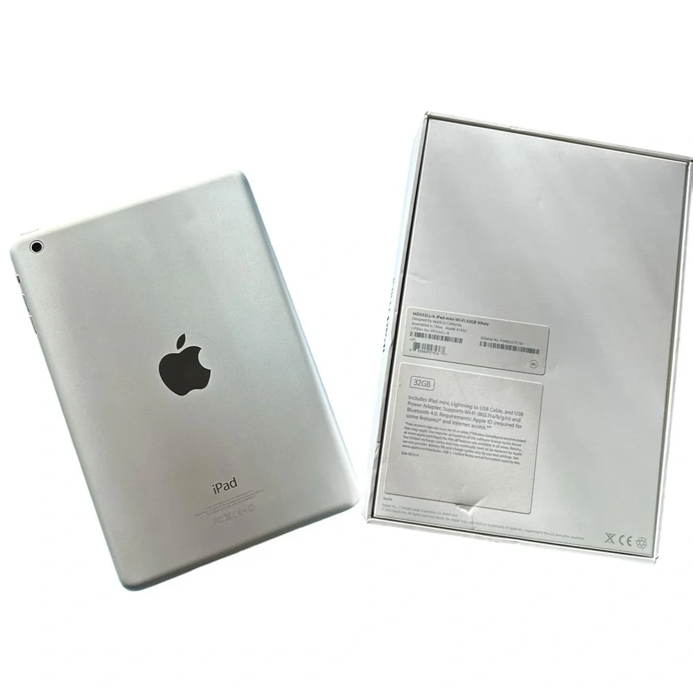 APPLE | The iPad Mini (WiFi Only) - MD532LL/A - 32GB - Silver